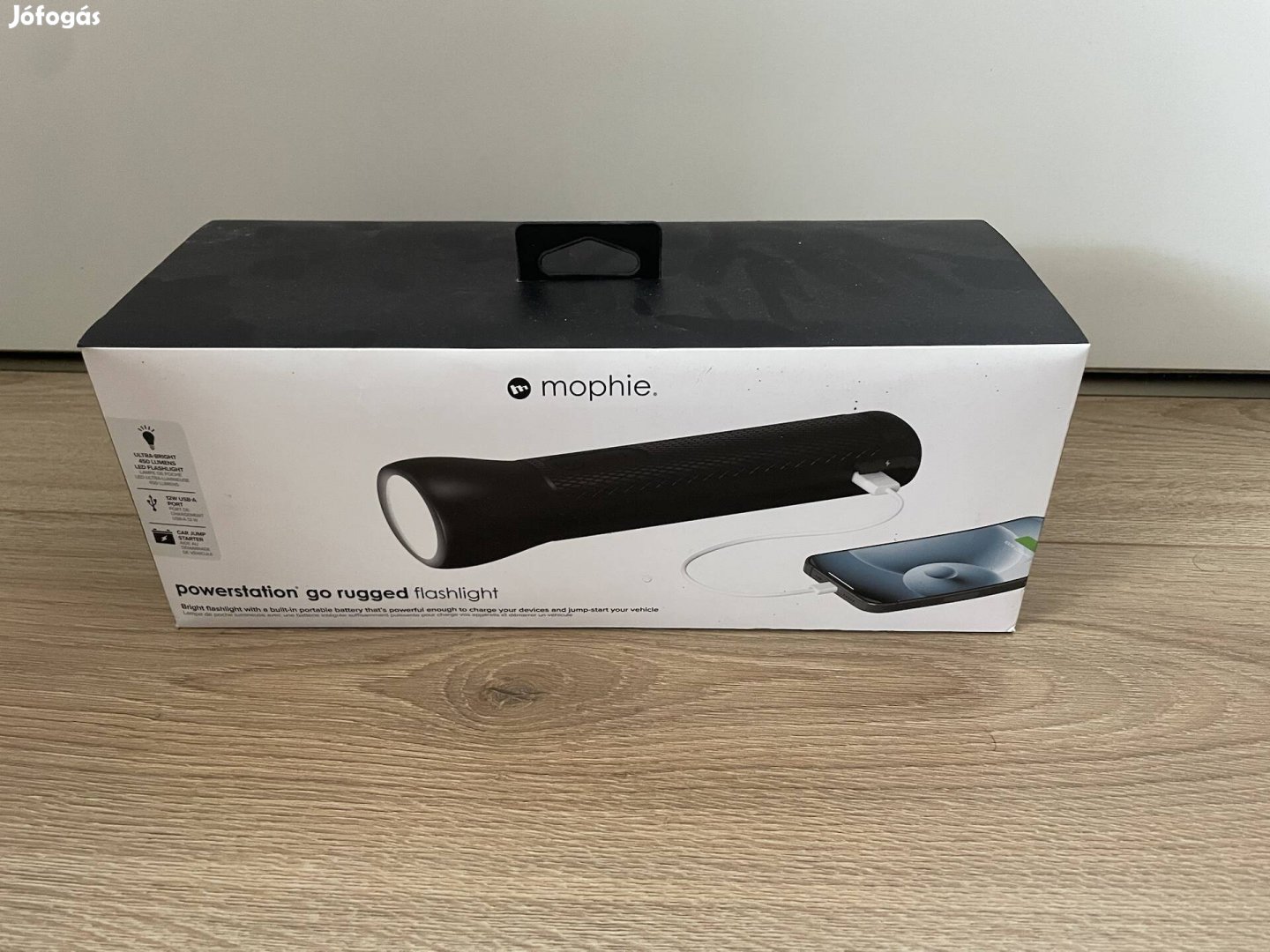 Mophie jumpstarter,inditásegítő,zsebbikázó.
