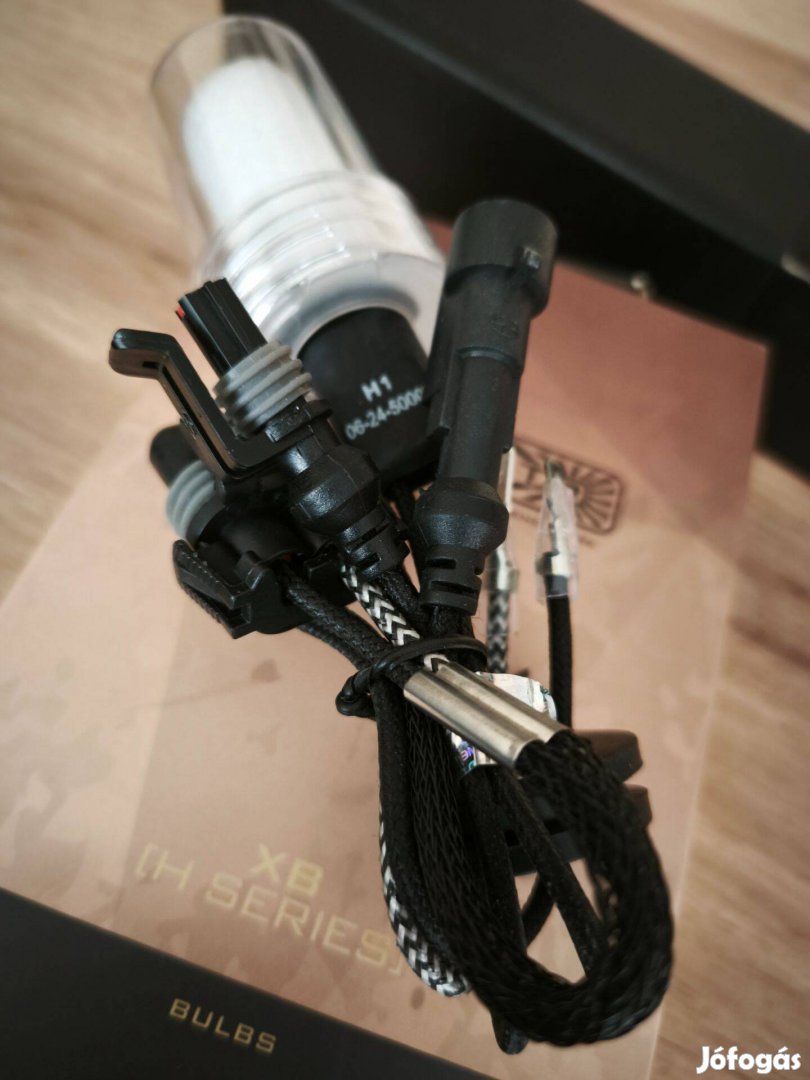 Morimoto XB H1, 5000 K xenon izzó pár