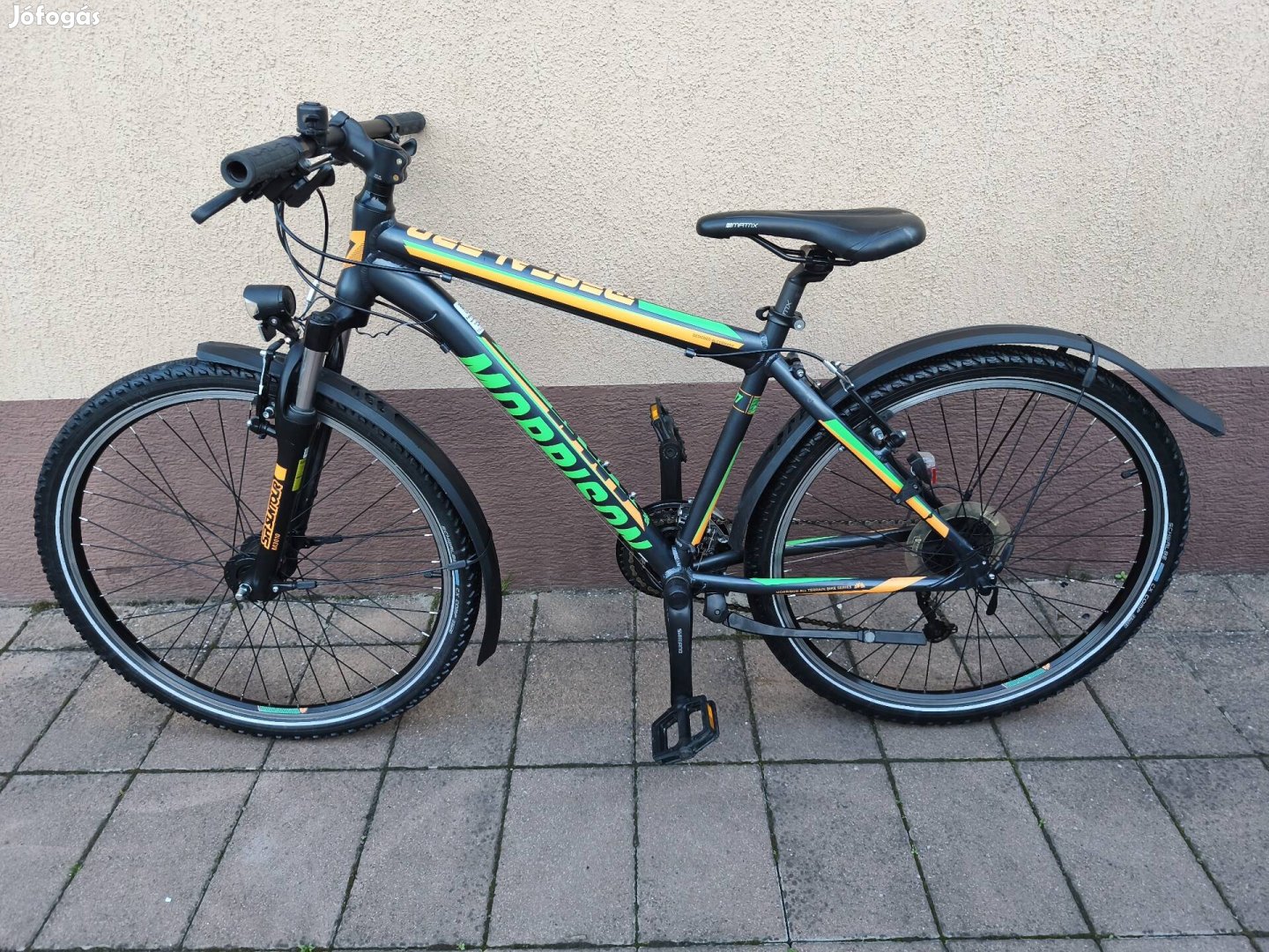 Morrison 26os gyerek mtb kerékpár agydinamós világítás