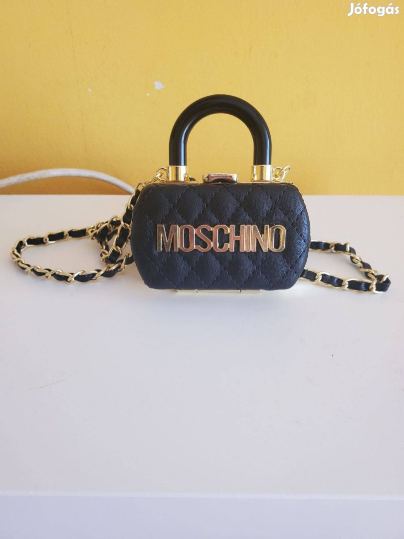 Moschino kistáska eladó