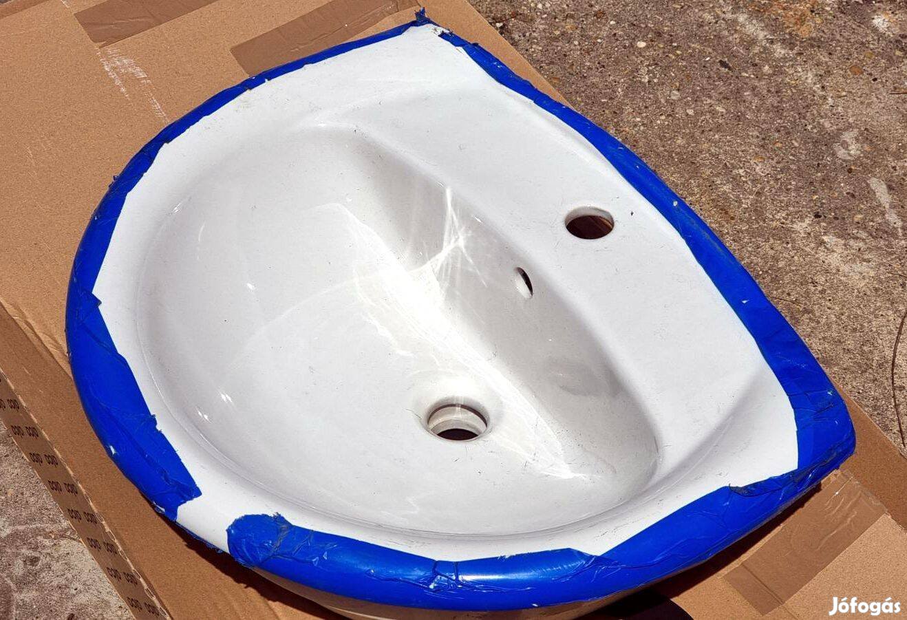 Mosdó 60 cm es Munkalapba ültethető Ideal Standard