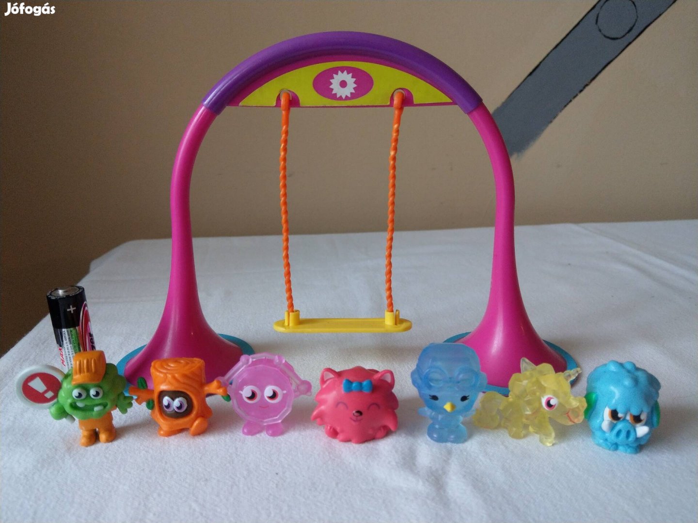 Moshi Monsters hinta + 7 db figura