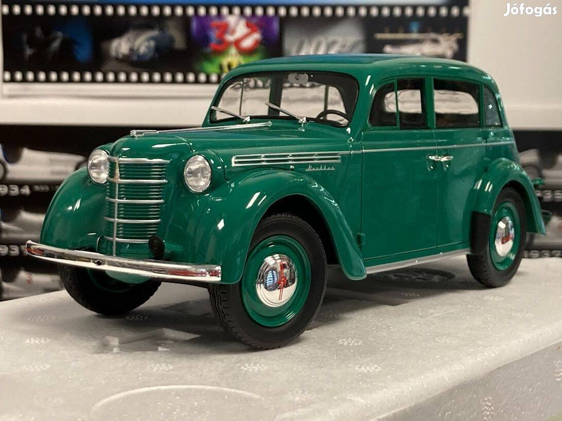 Moskvich 400 1946 1:18 iscale