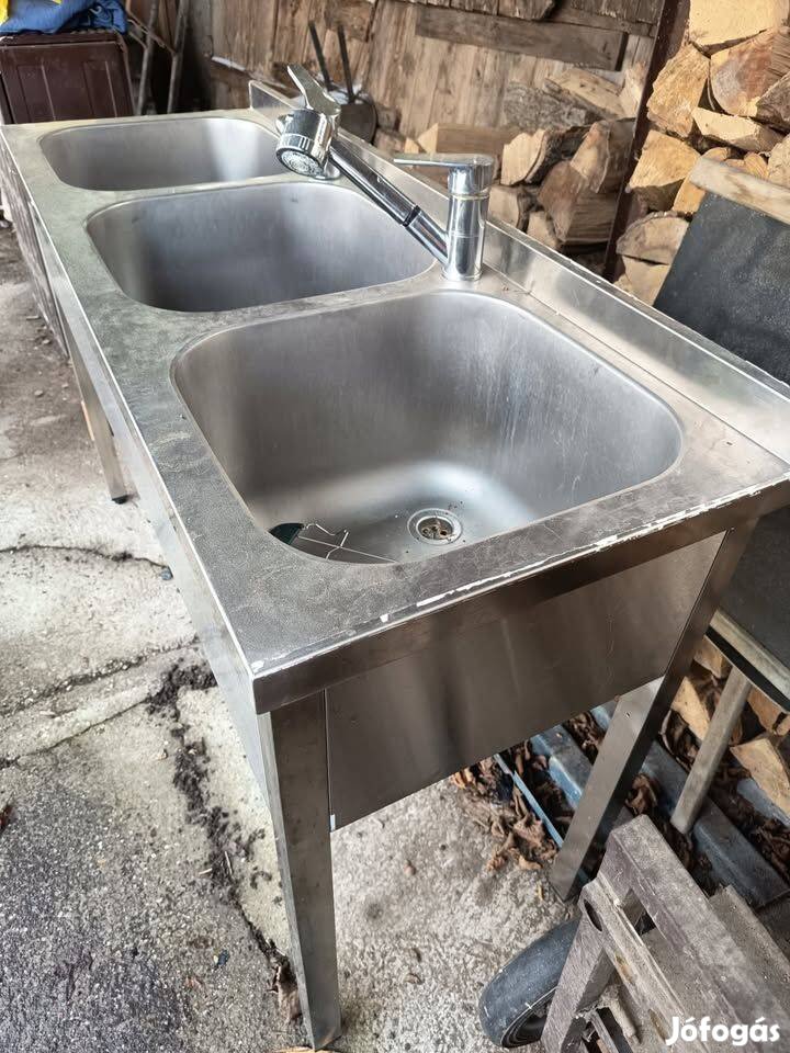 Mosogató asztal 3 fázisú