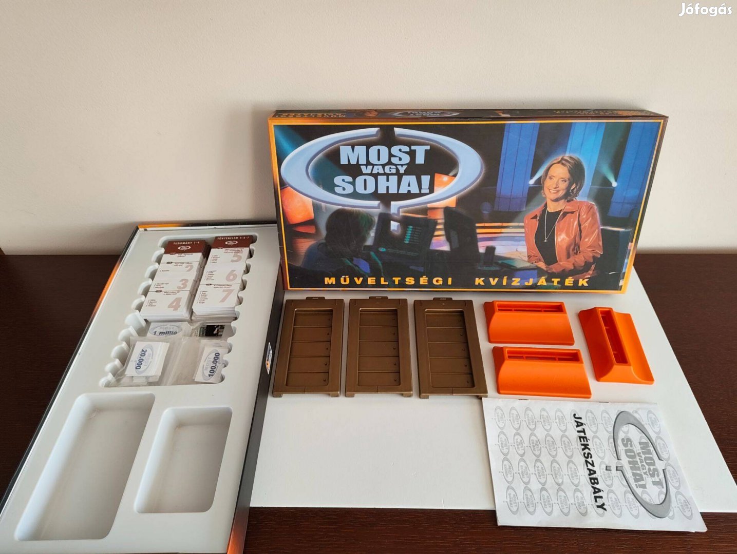 Most, vagy soha retro műveltségi kvízjáték, társasjáték