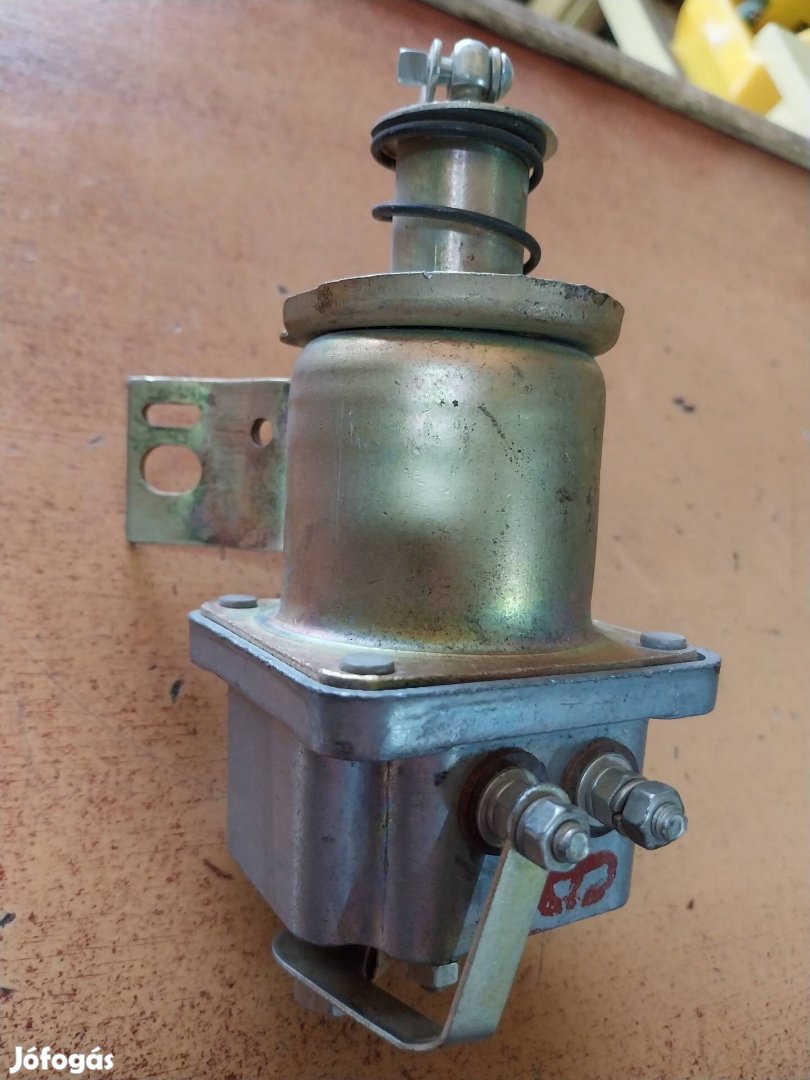 Moszkvics,ZIL Önindító Behúzótekercs