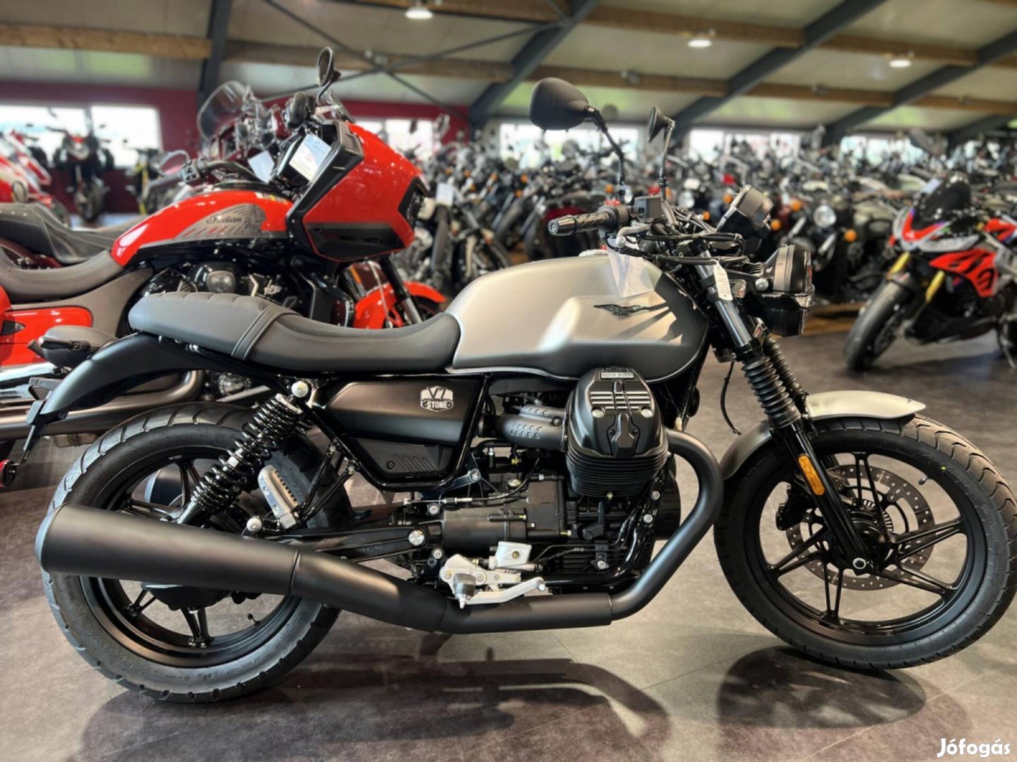 Moto Guzzi V7 Stone új 0km!/20 évesek lettünk/K...