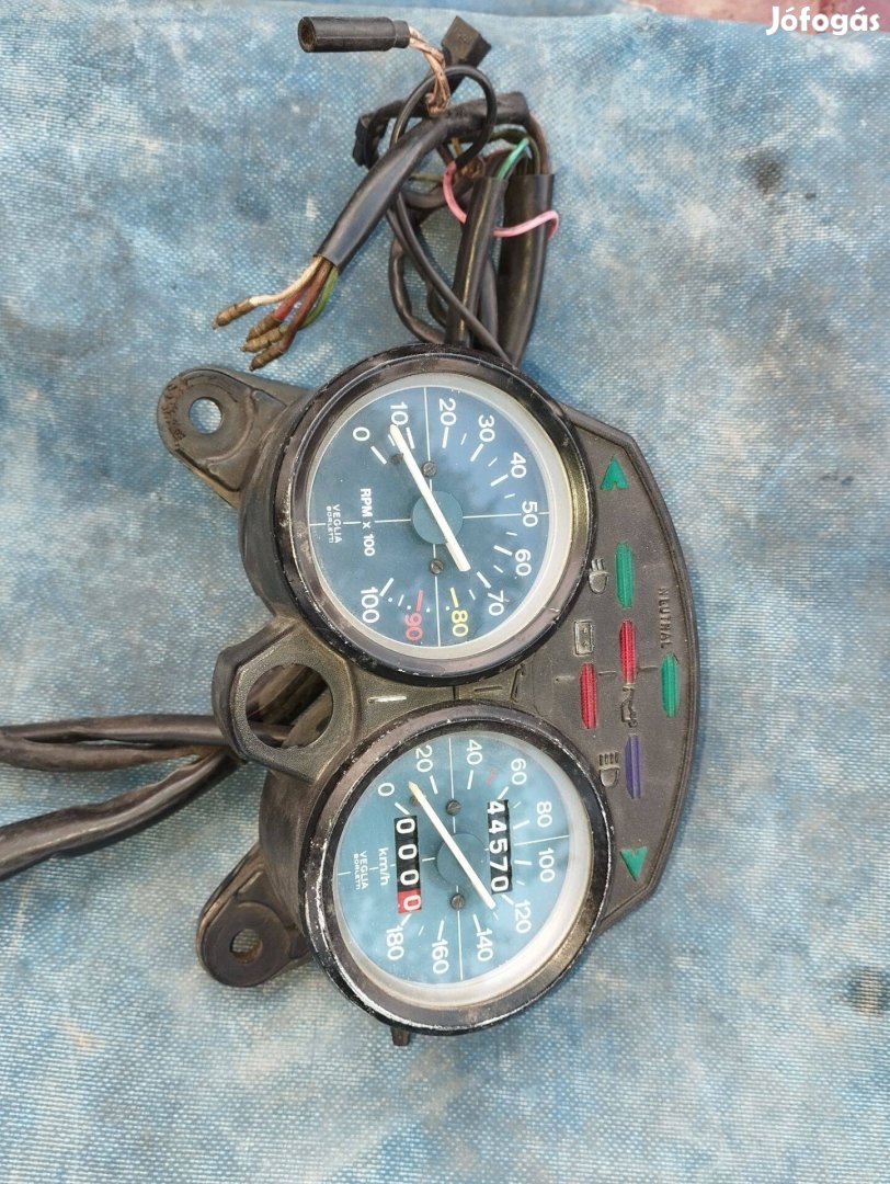 Moto Guzzi km óra
