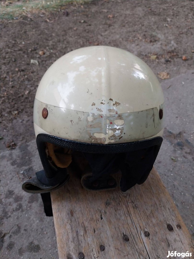 Moto Guzzi motoros bukósisak jugoszláv hadsereg veterán motor sisak