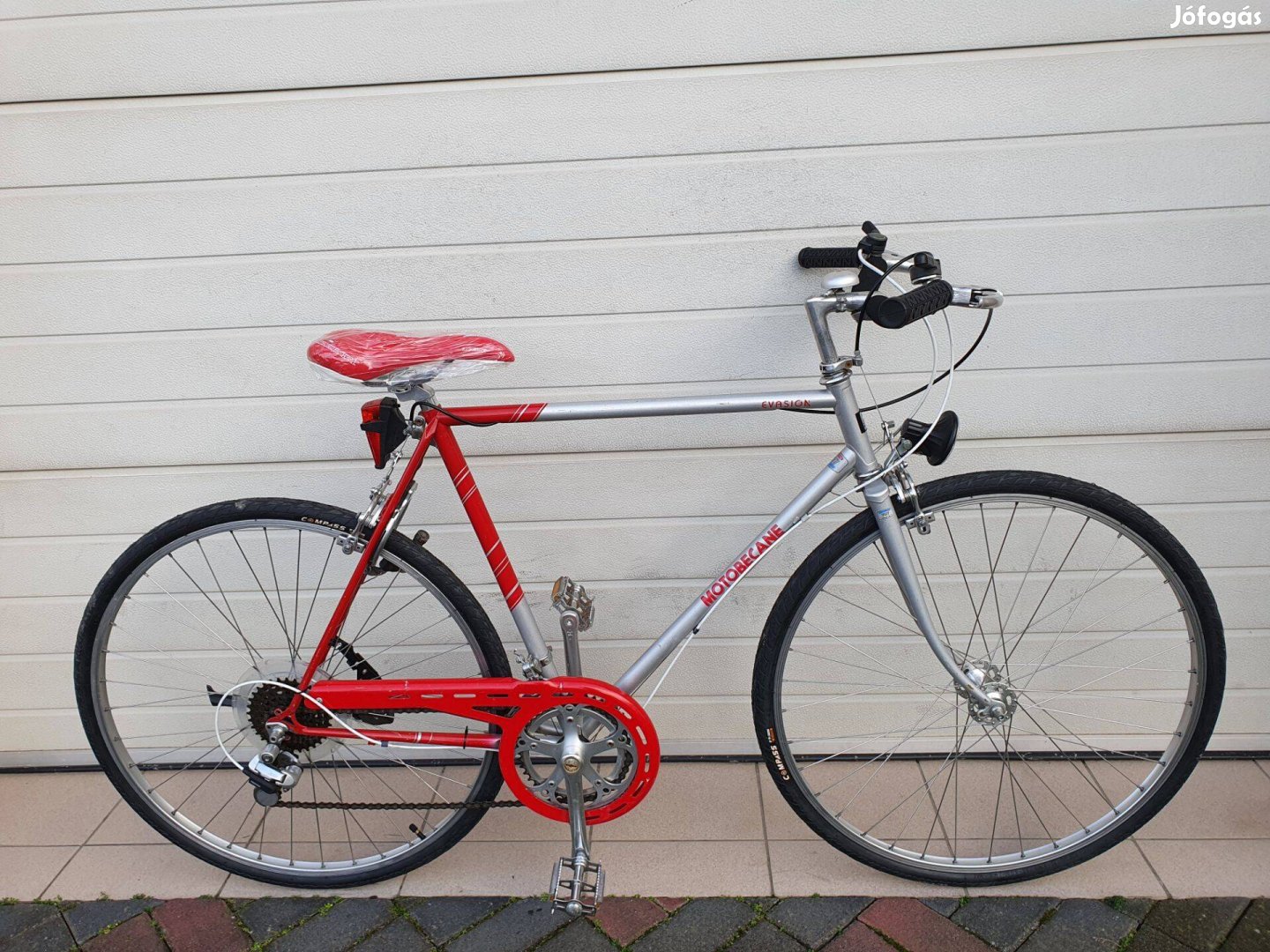 Motobecane Férfi kerékpár Kalocsán eladó (28")(3)