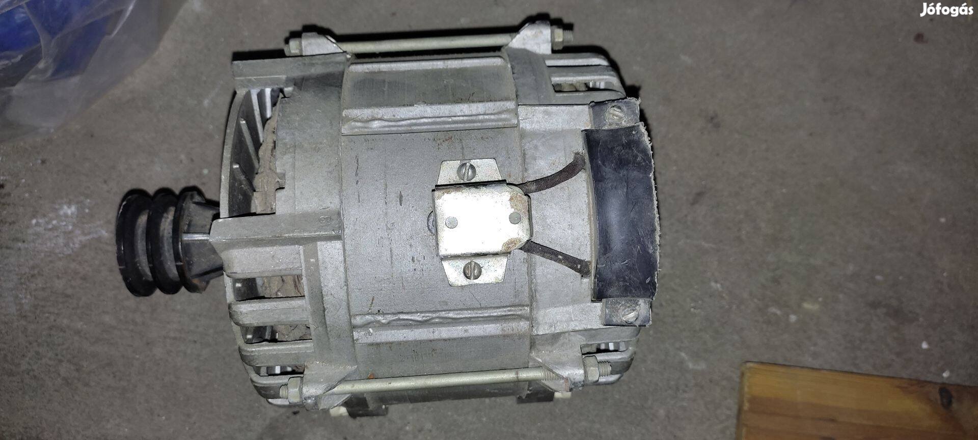 Motor 2900ford perc és 425 fordperc eladó