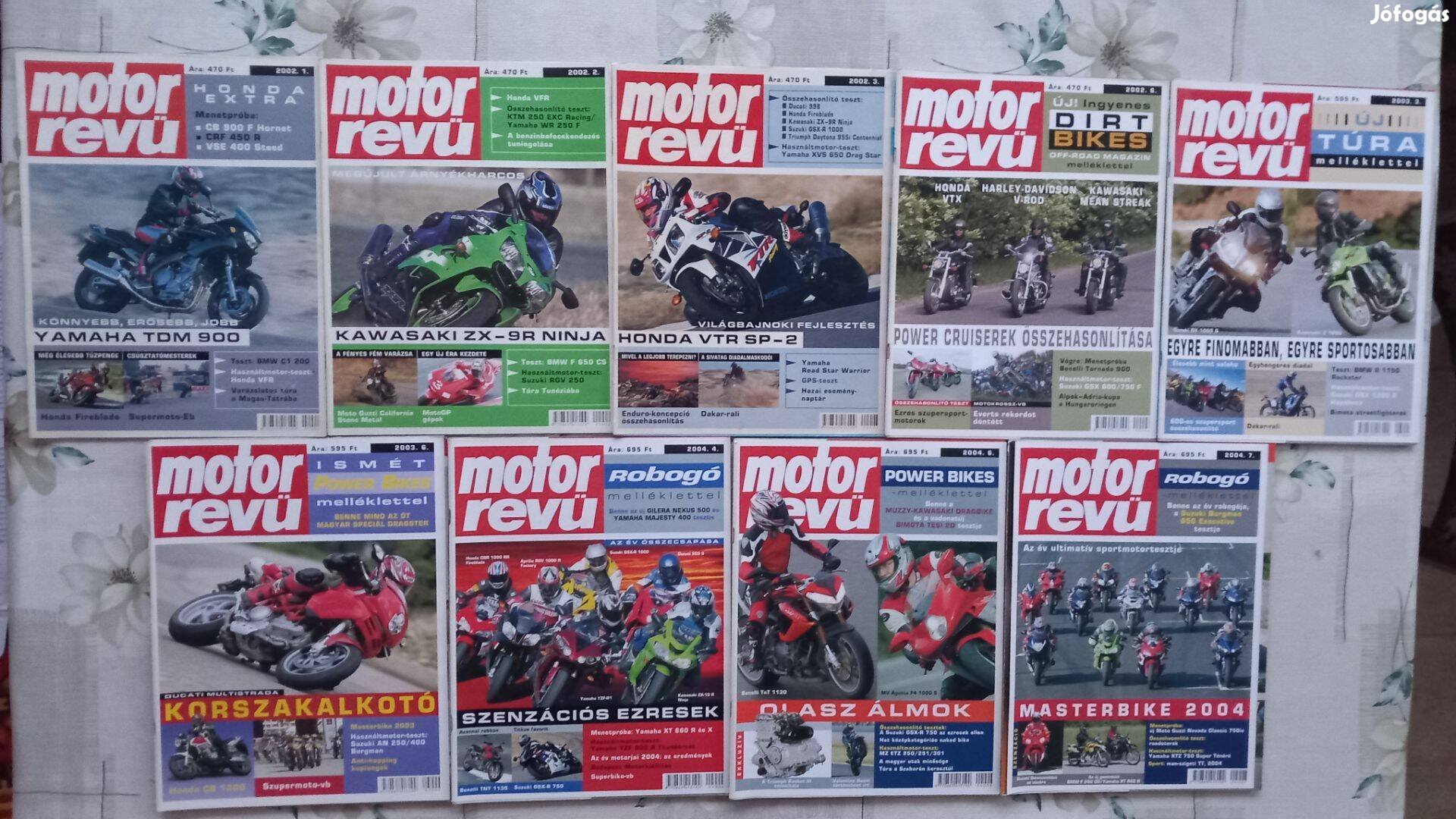 Motor Revü és Superbike Újságok 9-9 lapszám egyben