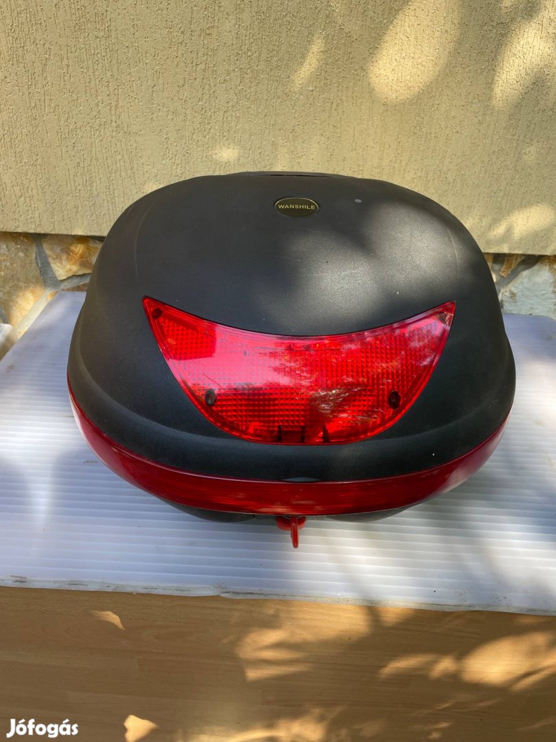 Motor csomagtartó tető doboz