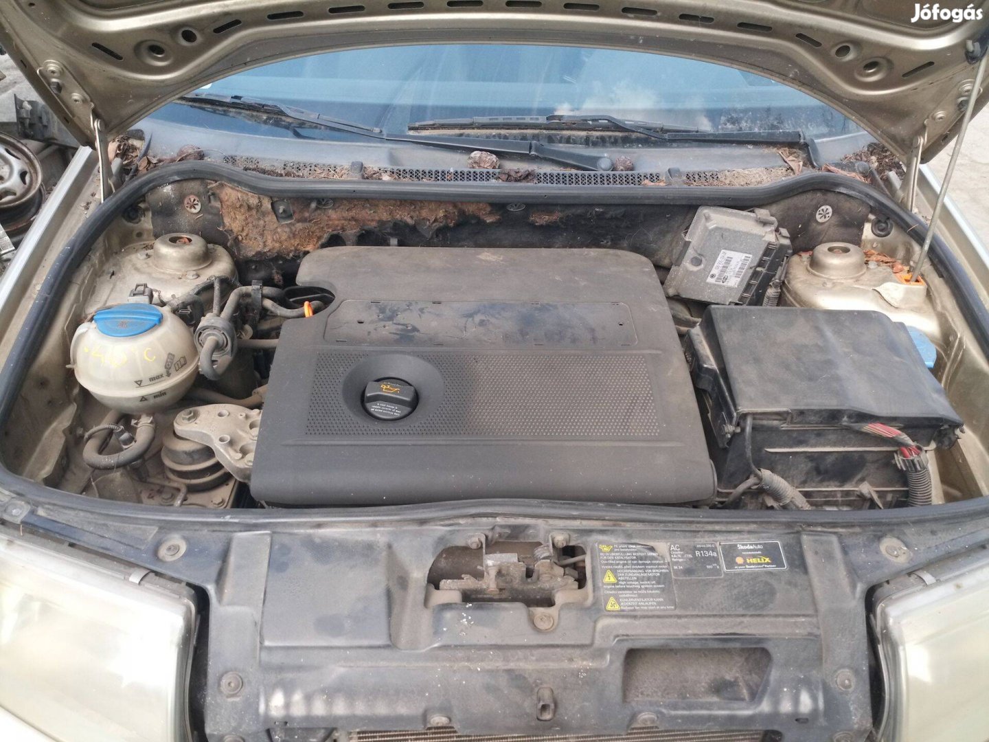 Motor és alkatrészei, fűzött blokk, hengerfej