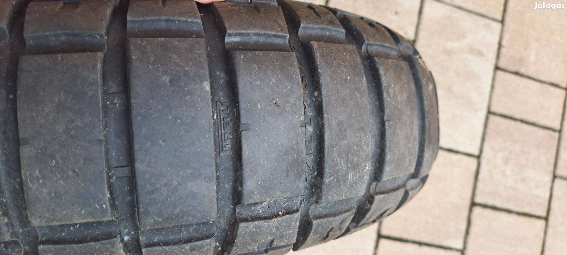 Motor gumi Pirelli 160/60 R15