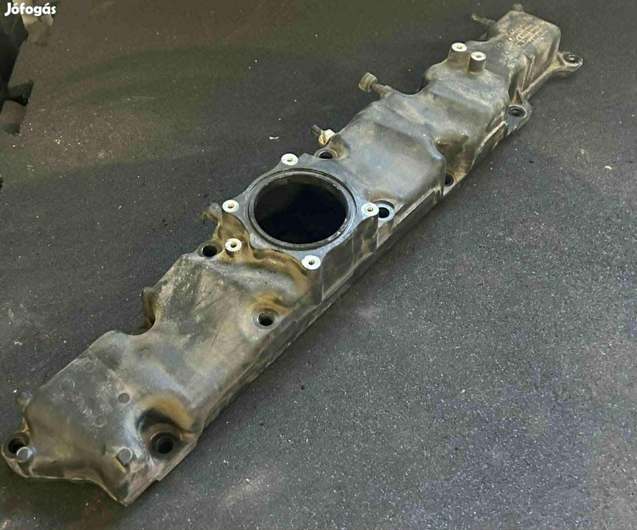 Motor szívócsonk MB Actros