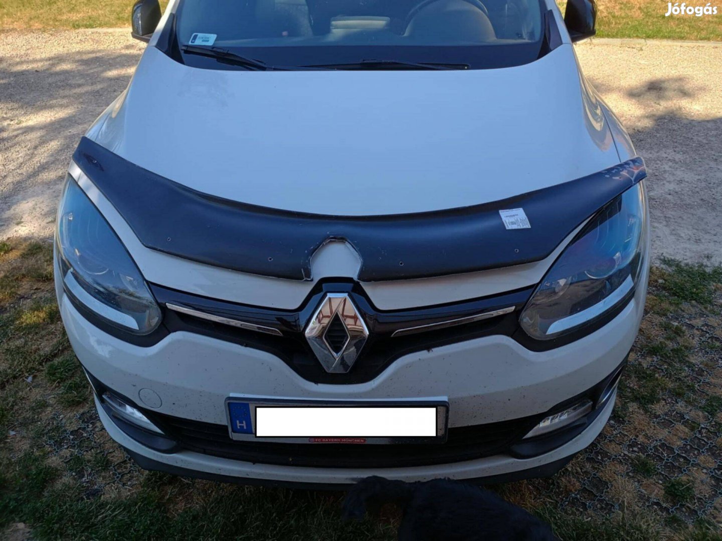 Motorháztető védő Megane 3