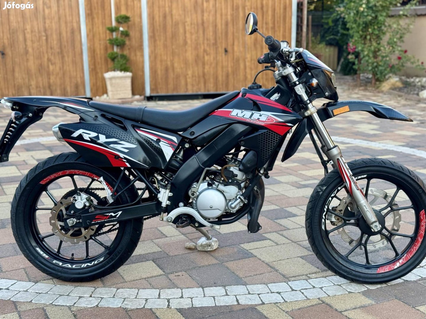 Motorhispania Ryz Supermoto újszerű