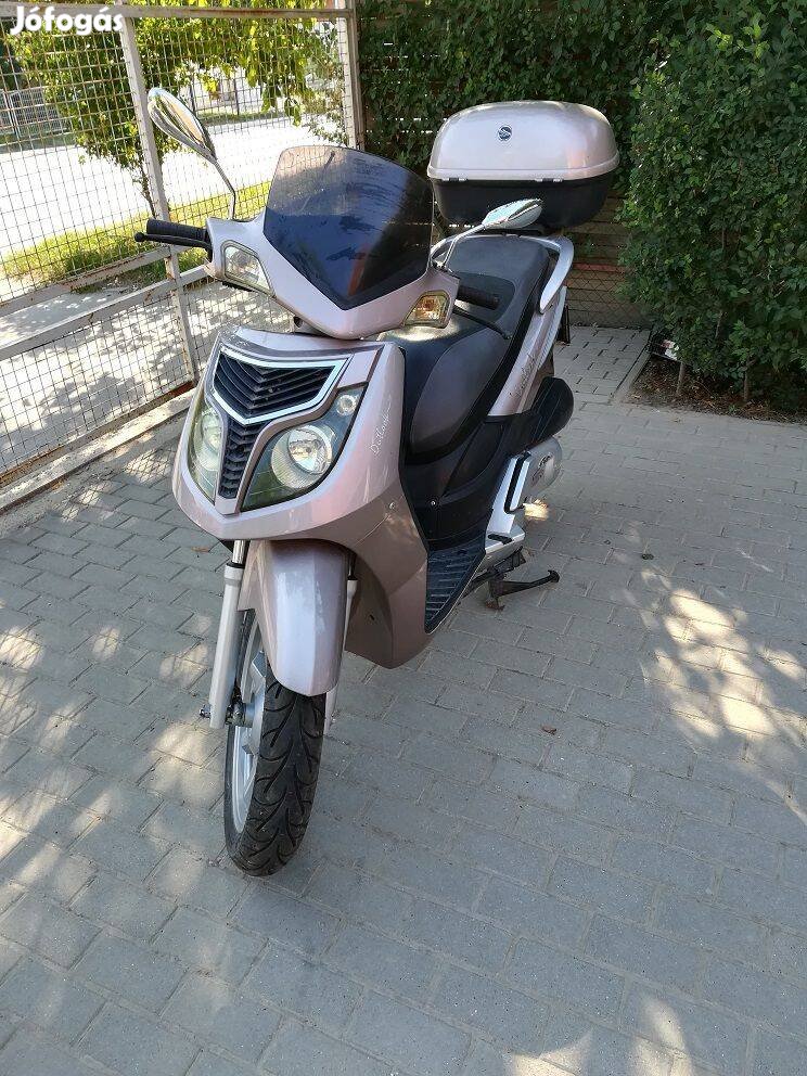Motorkerékpár Keeway Outlok 125 cm3 eladó