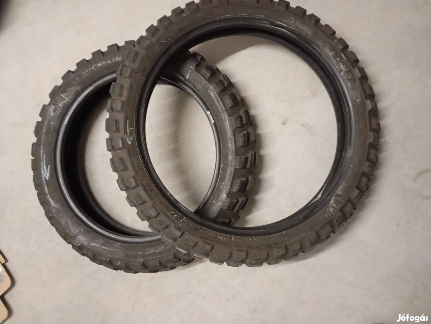 Motorkerékpár gumiabroncs