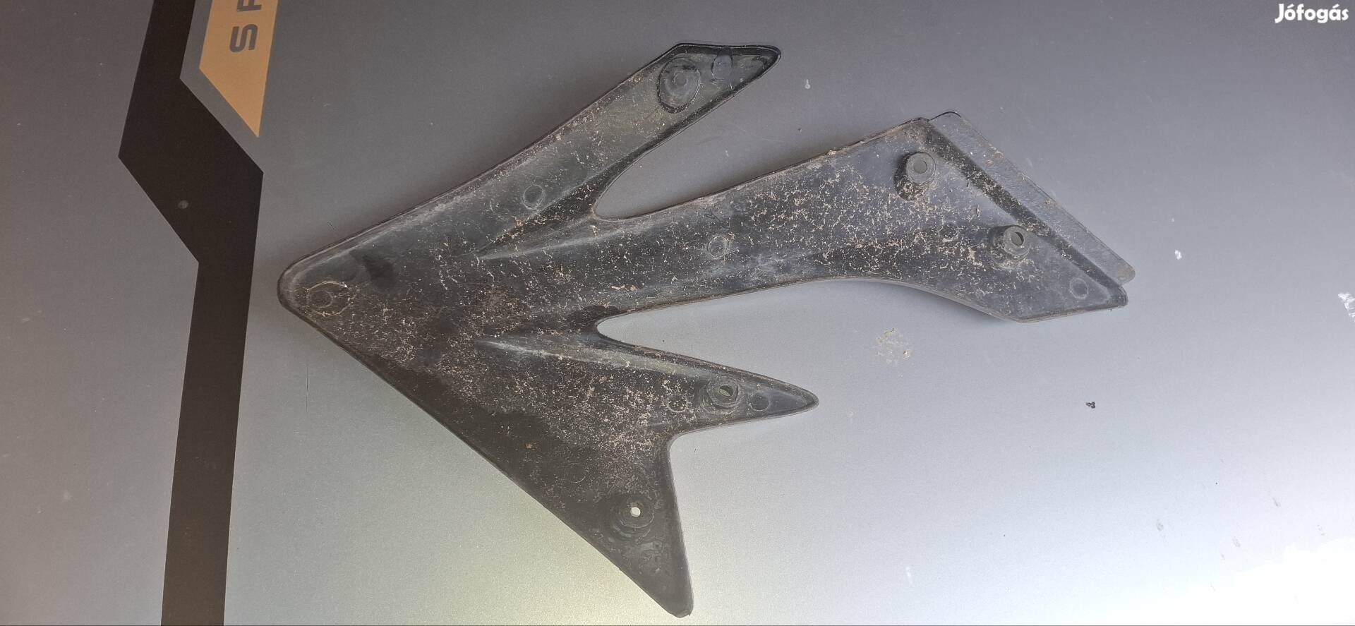 Motorkerékpár tank idom