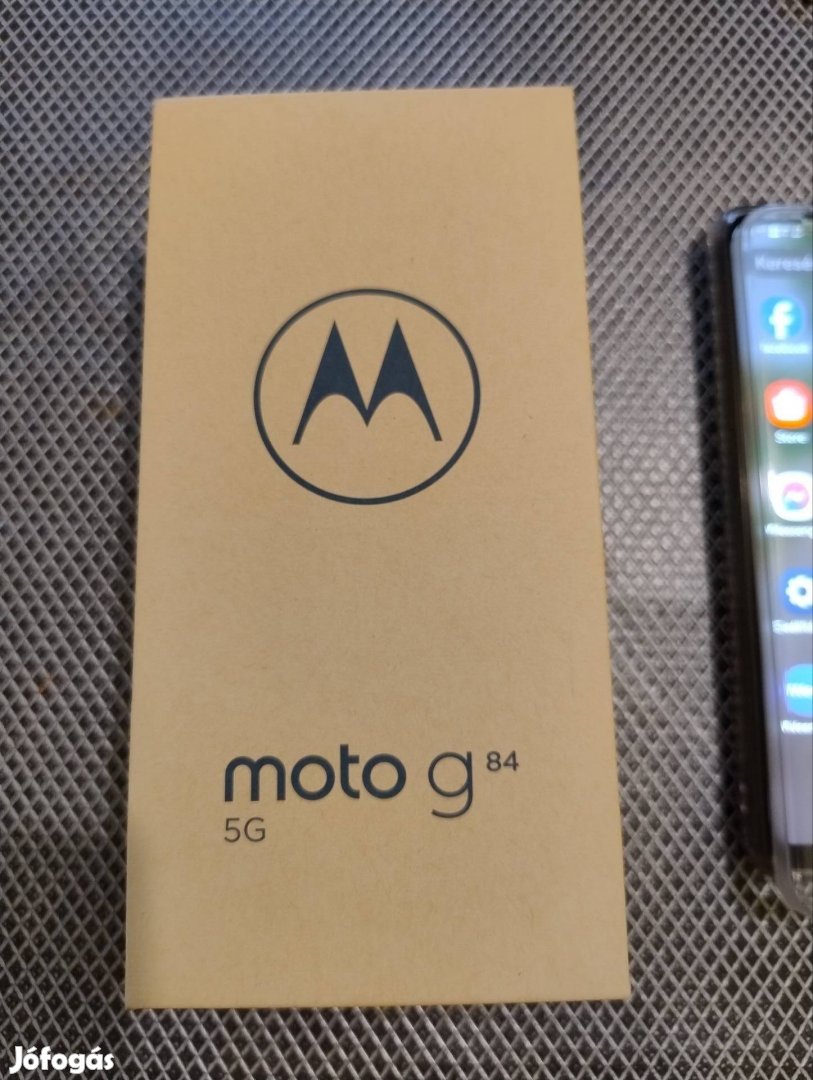 Motorola G84 