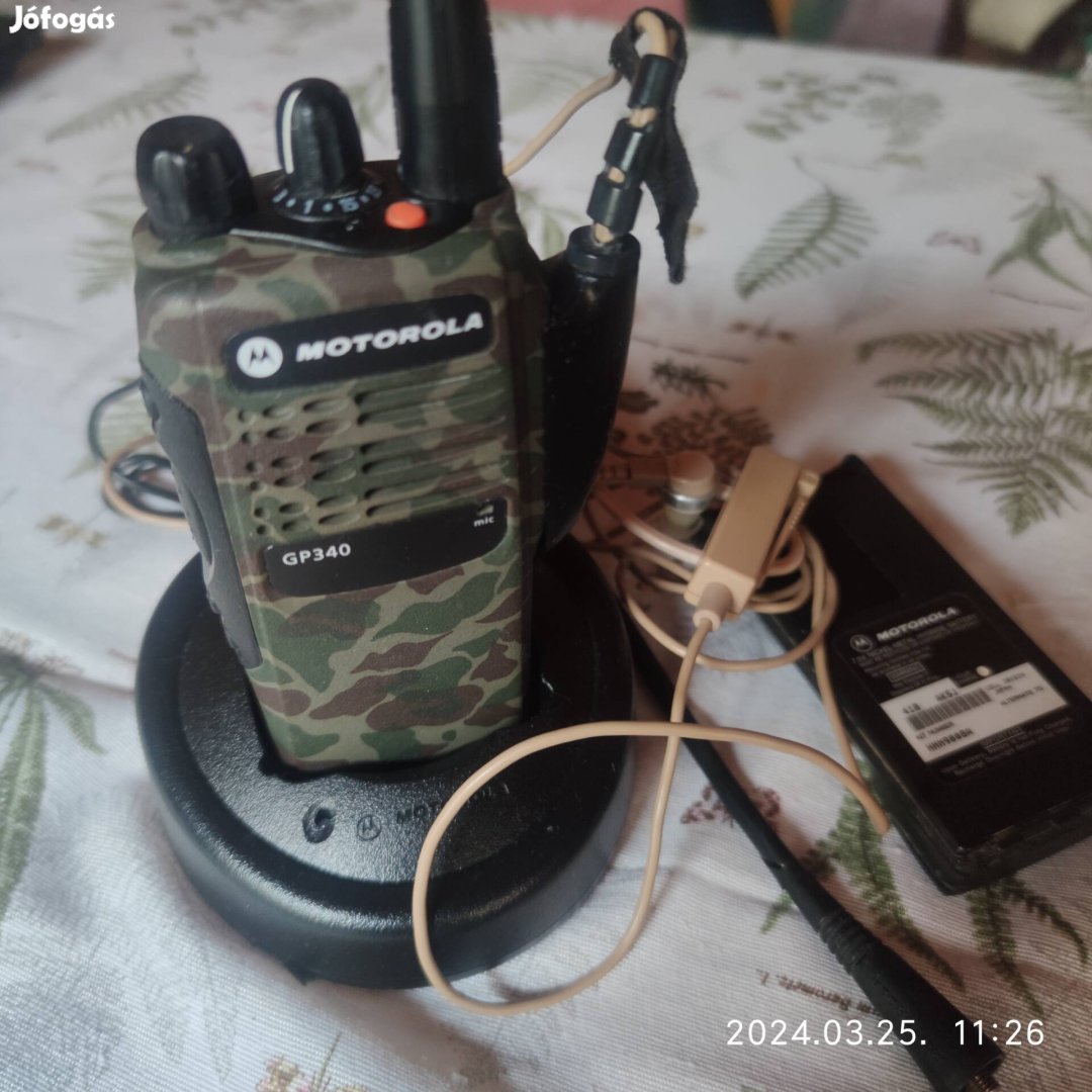 Motorola GP340 UHF kezi urh ado vevo