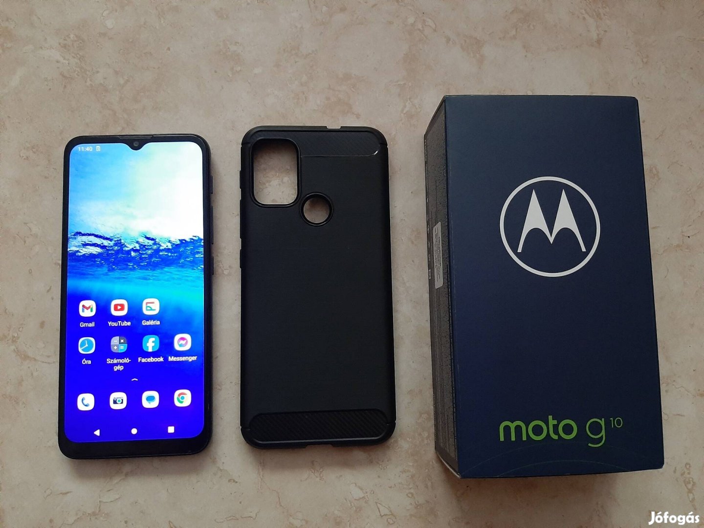 Motorola Moto G10 kártyafüggetlen mobiltelefon 64 GB fekete tokkal