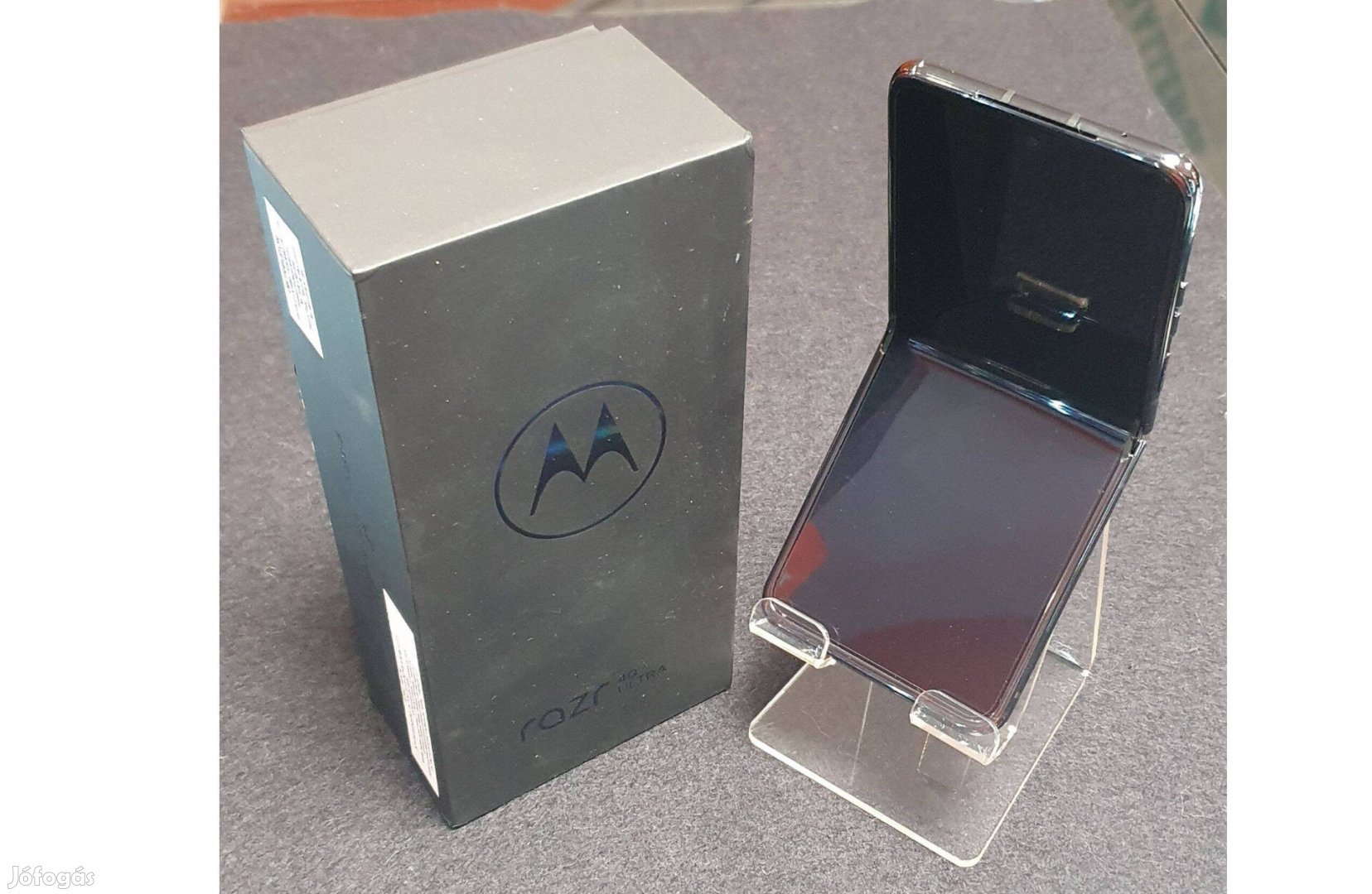 Motorola Razr 40 Ultra, 256 GB telefon| Used Products Budapest Blaha