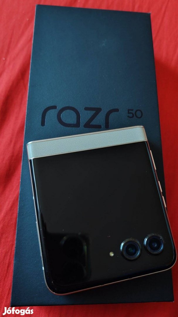 Motorola Razr 50 8/256GB