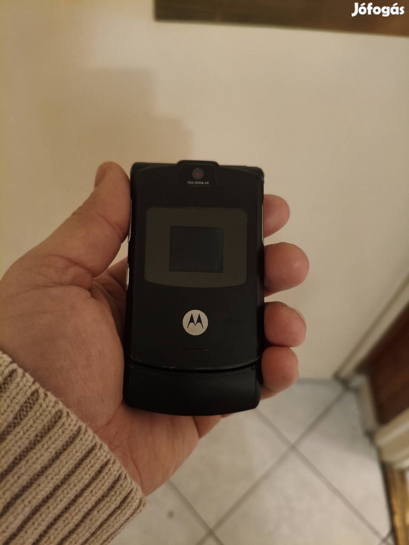 Motorola v3 eladó
