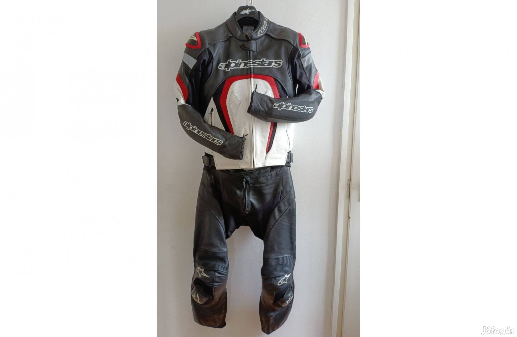 Motoros Bőrruha, 48-as Alpinestars, Szép Állapot