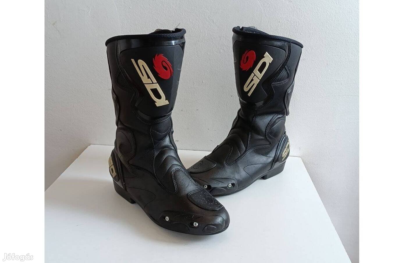 Motoros Csizma, 45-ös. Sidi