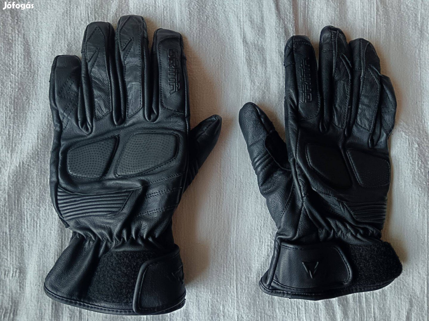 Motoros, protektoros bőrkesztyű: Orina, 11 nagyméretű, ajándék hozzá