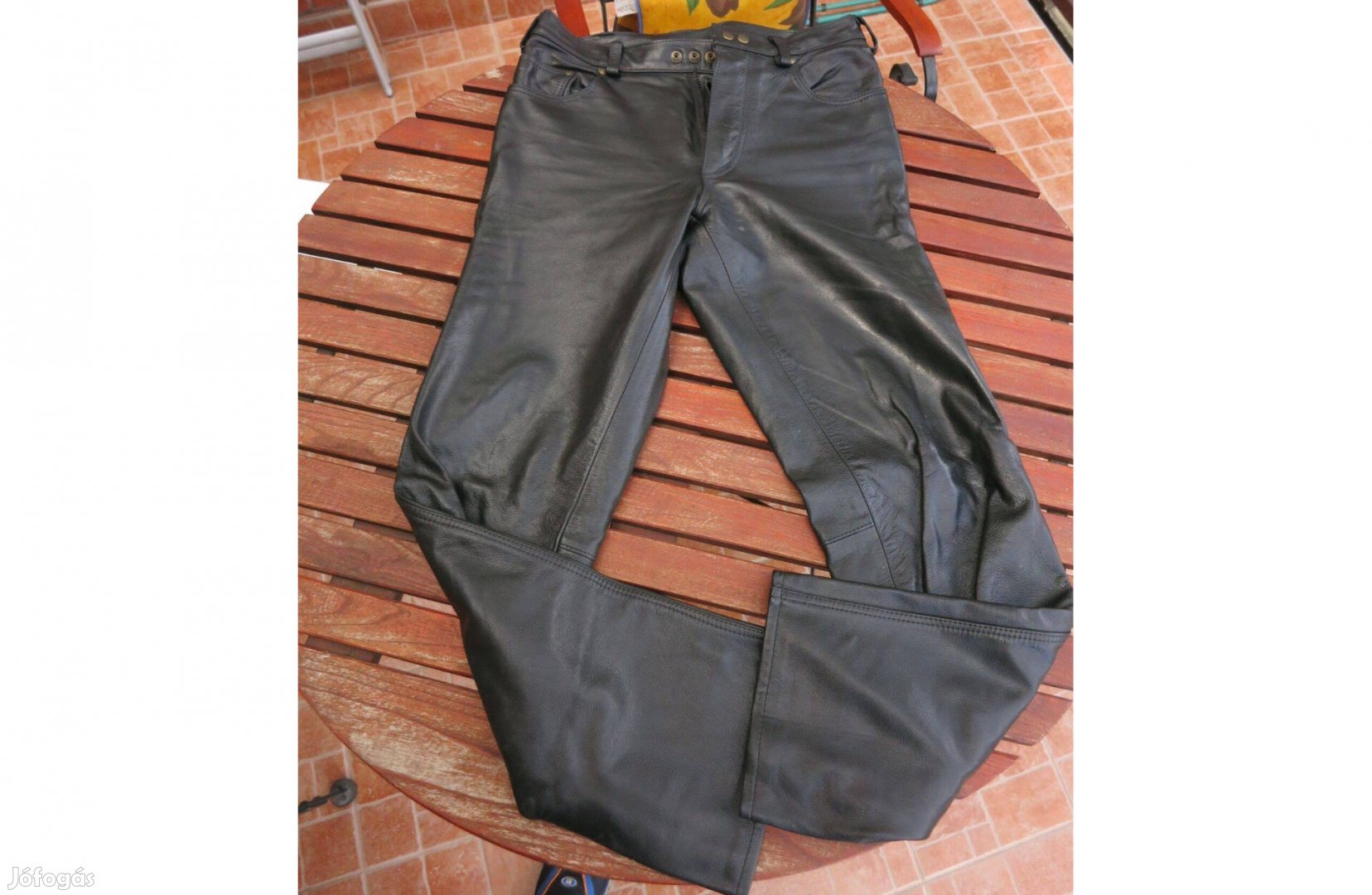 Motoros bőrnadrág