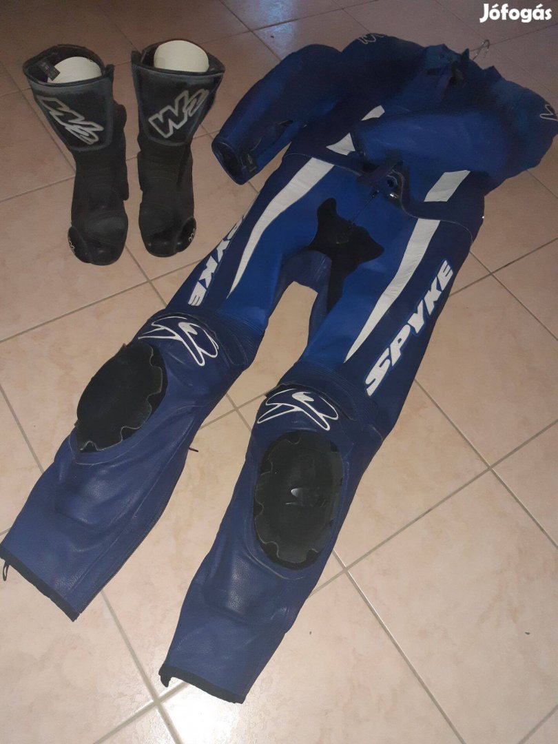 Motoros bőrruha eladó csizmával