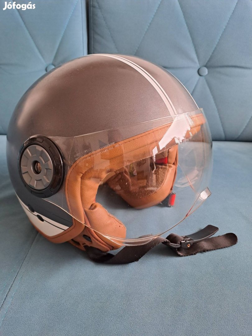 Motoros bukósisak, Demi Jet Helmo Milánó, L- es