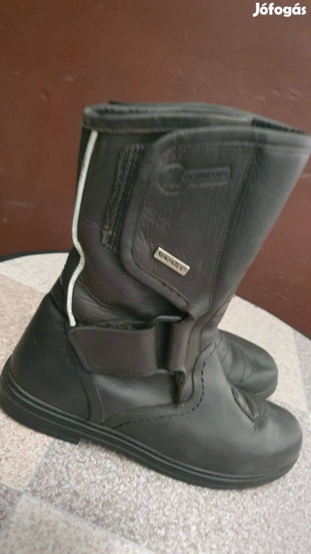 Motoros csizma 39