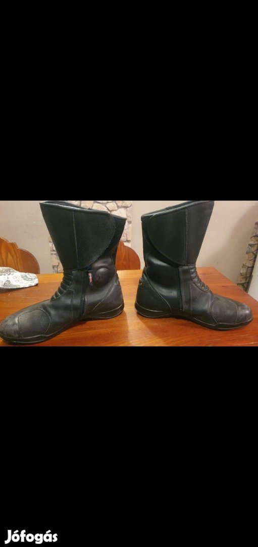 Motoros csizma 43