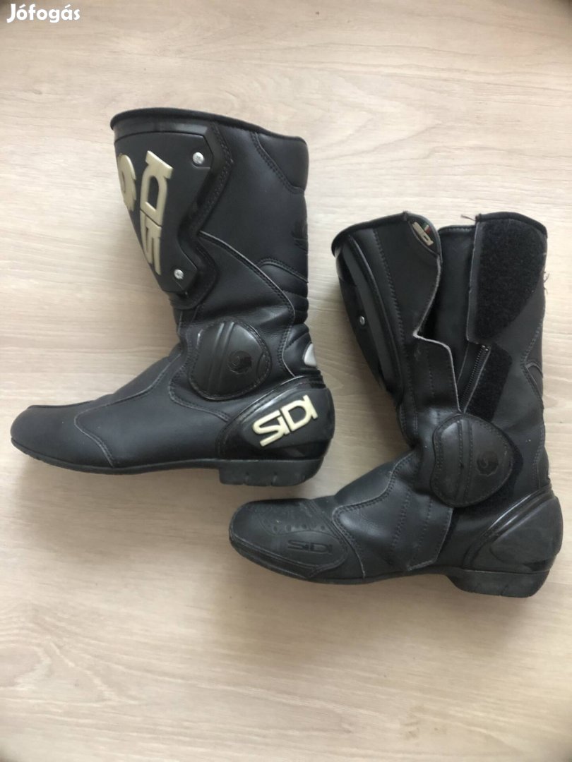 Motoros csizma,Sidi