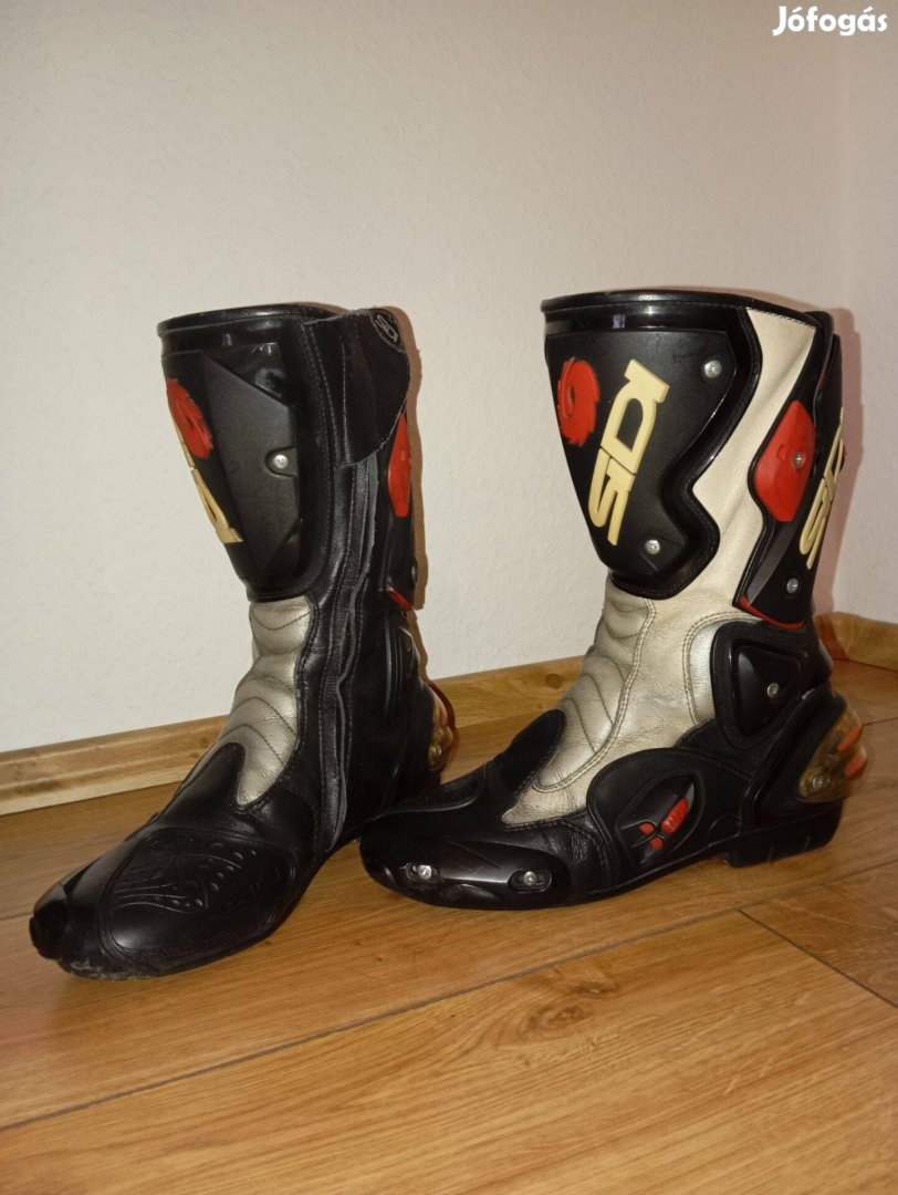Motoros csizma Sidi Vertigo 42-es 29 000 Ft