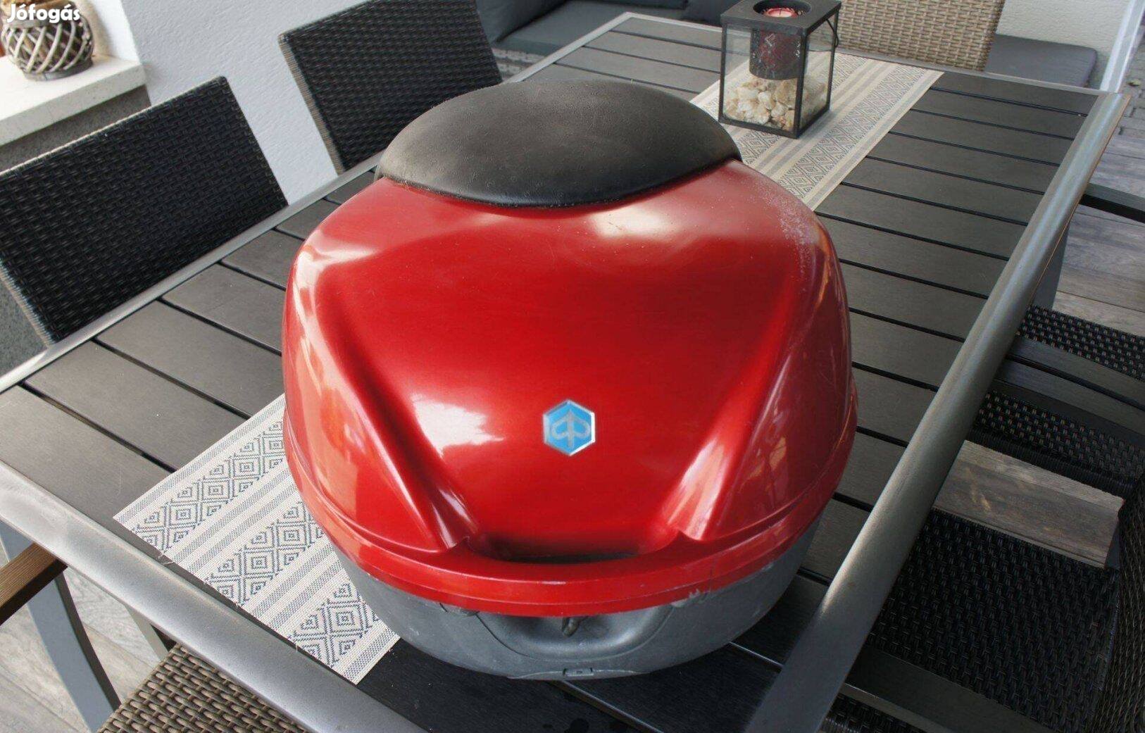 Motoros doboz Piaggio Beverly 200 500 túradoboz sisaktartó