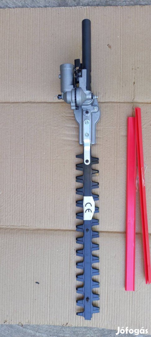 Motoros fűkaszára 26mm csőre 9bordás meghajtószárhoz ágvágó adapter