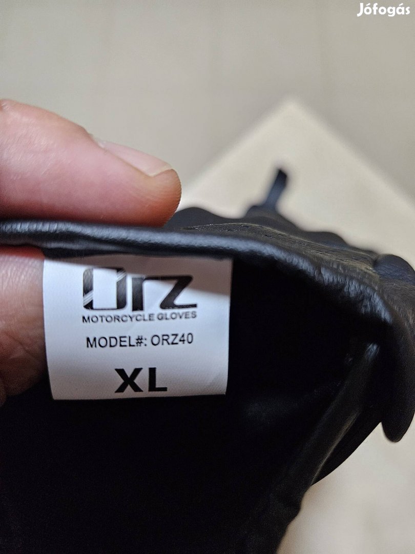 Motoros kesztyű XL új 