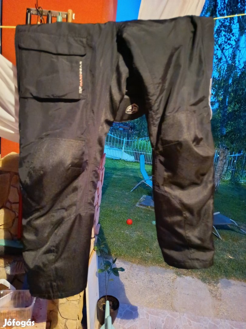 Motoros kiegészítők 
