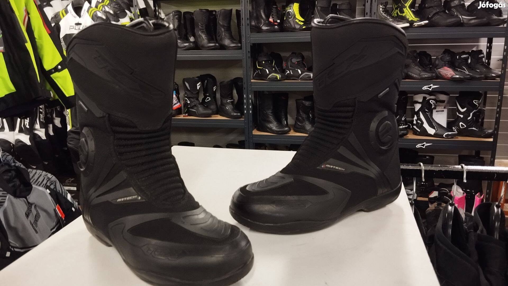 Motoros női csizma / Tcx / 37-es Méret