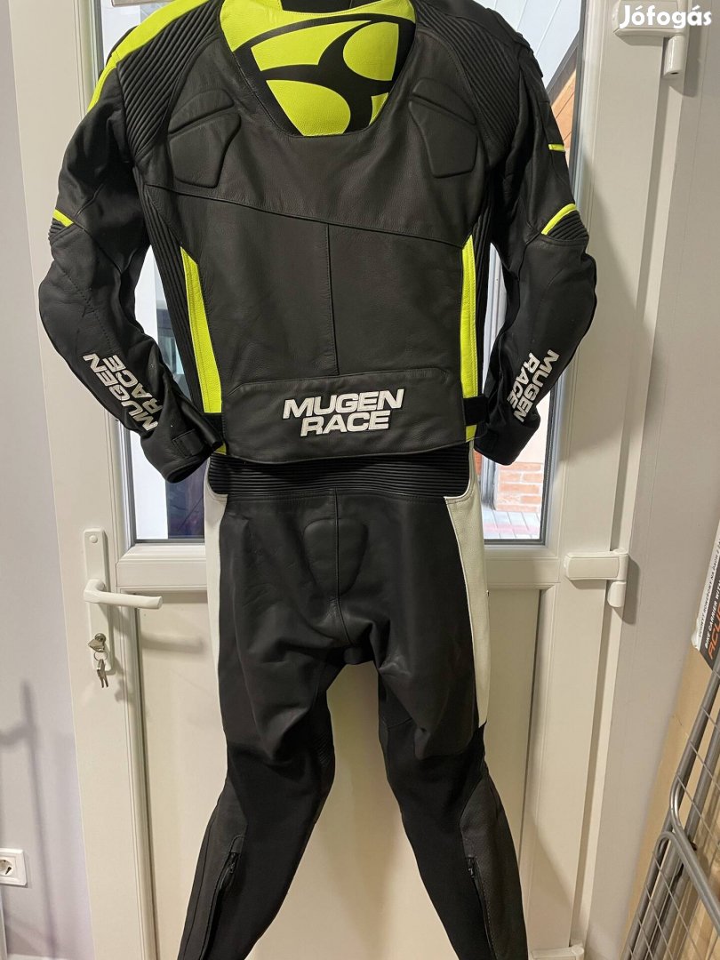 Motoros ruha
