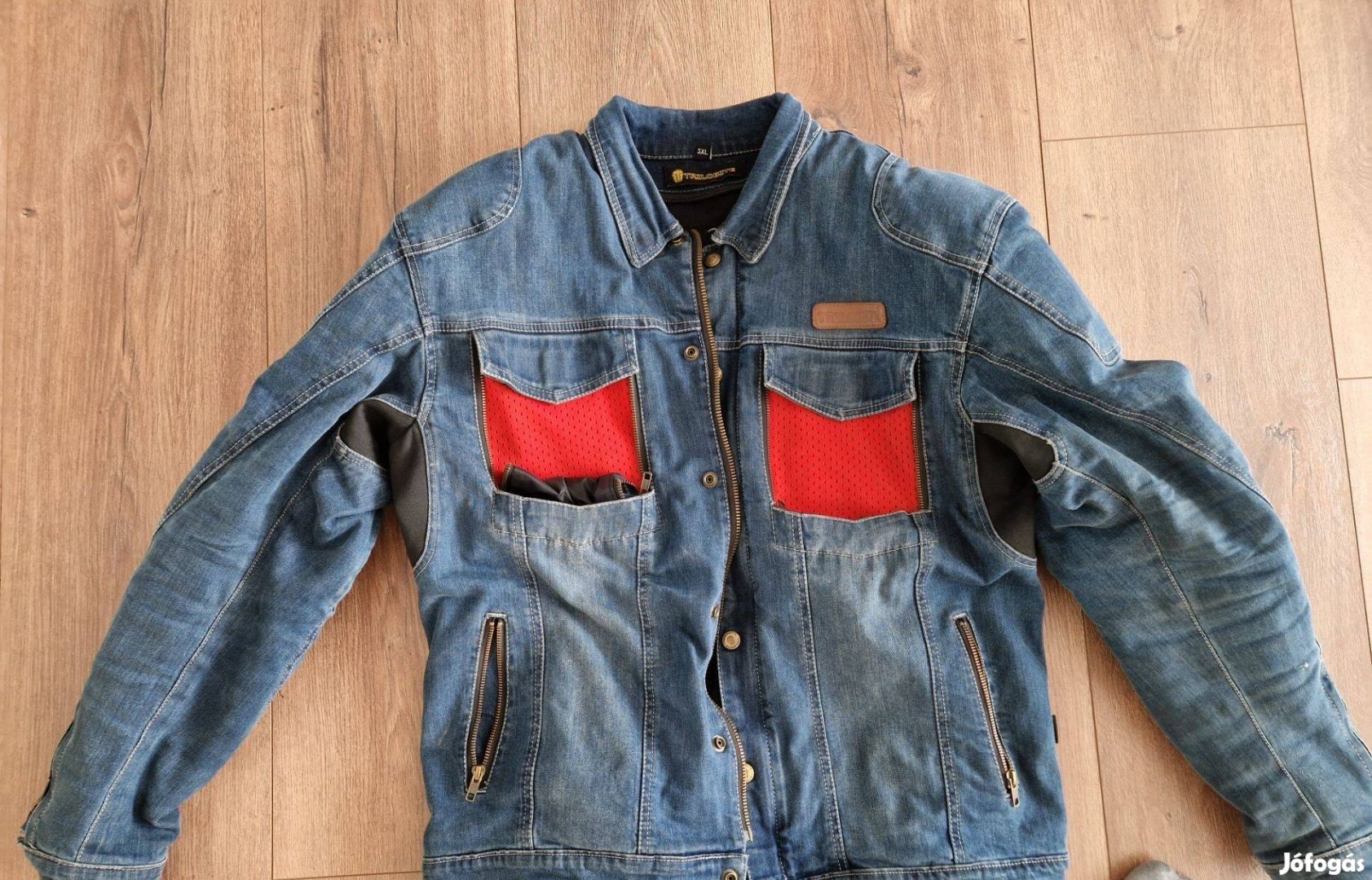 Motoros ruha farmer Trilobite