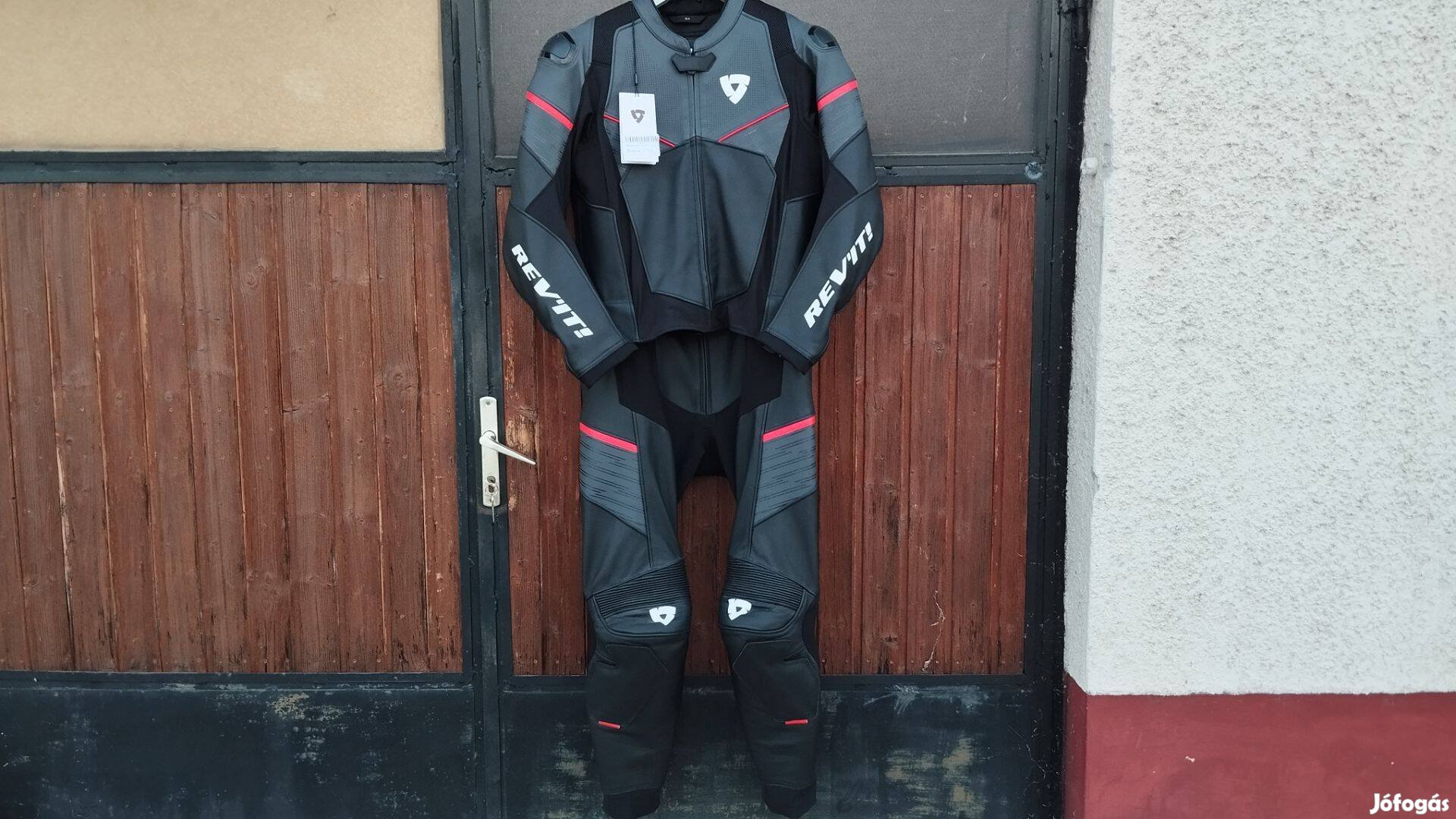 Motoros sport bőr kétrészes / Revit / - 54-es méret!!!