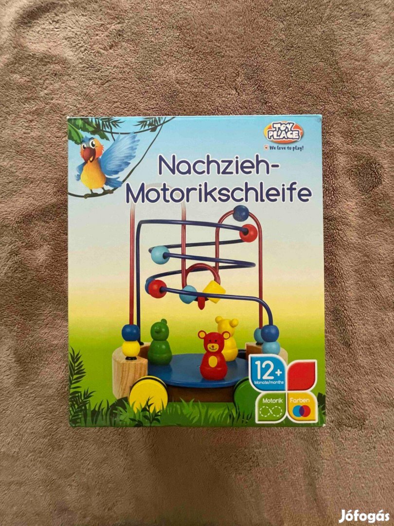 Motoros szenzor fejlesztó baba játék 12+